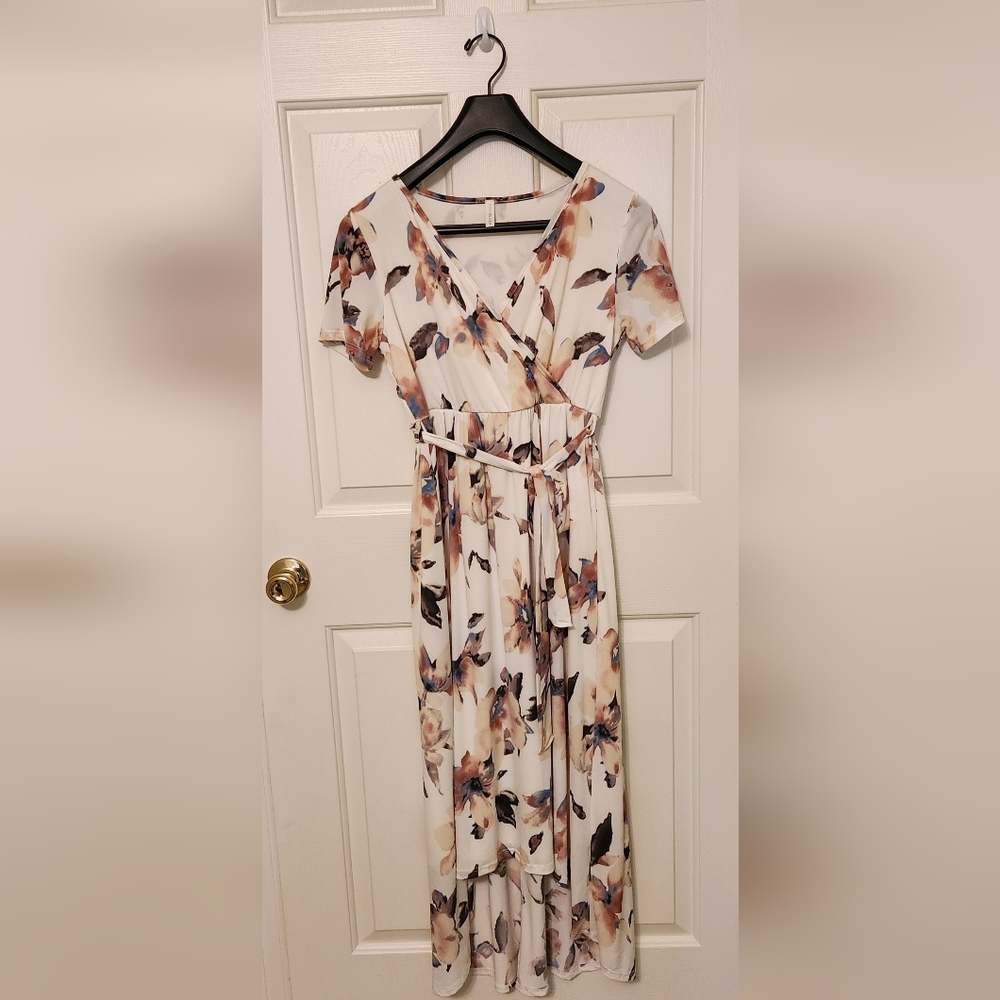 Womens Pink Blush Maternity Dress Size M Faux Wrap Hi Low Seam Floral Design
